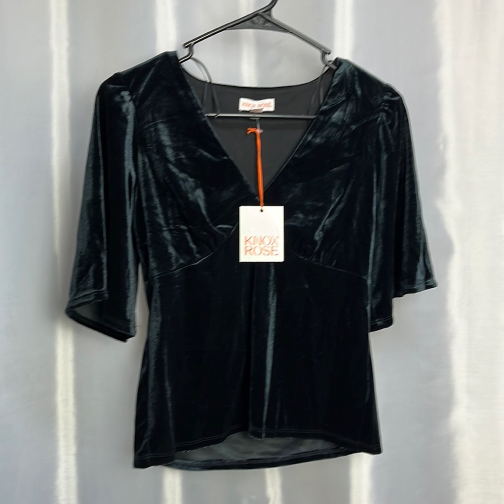 Knox Rose cute top